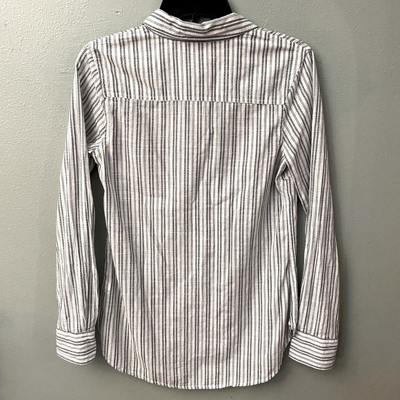 Pullover Quarter Button-Up Blouse - Picture 2 of 3